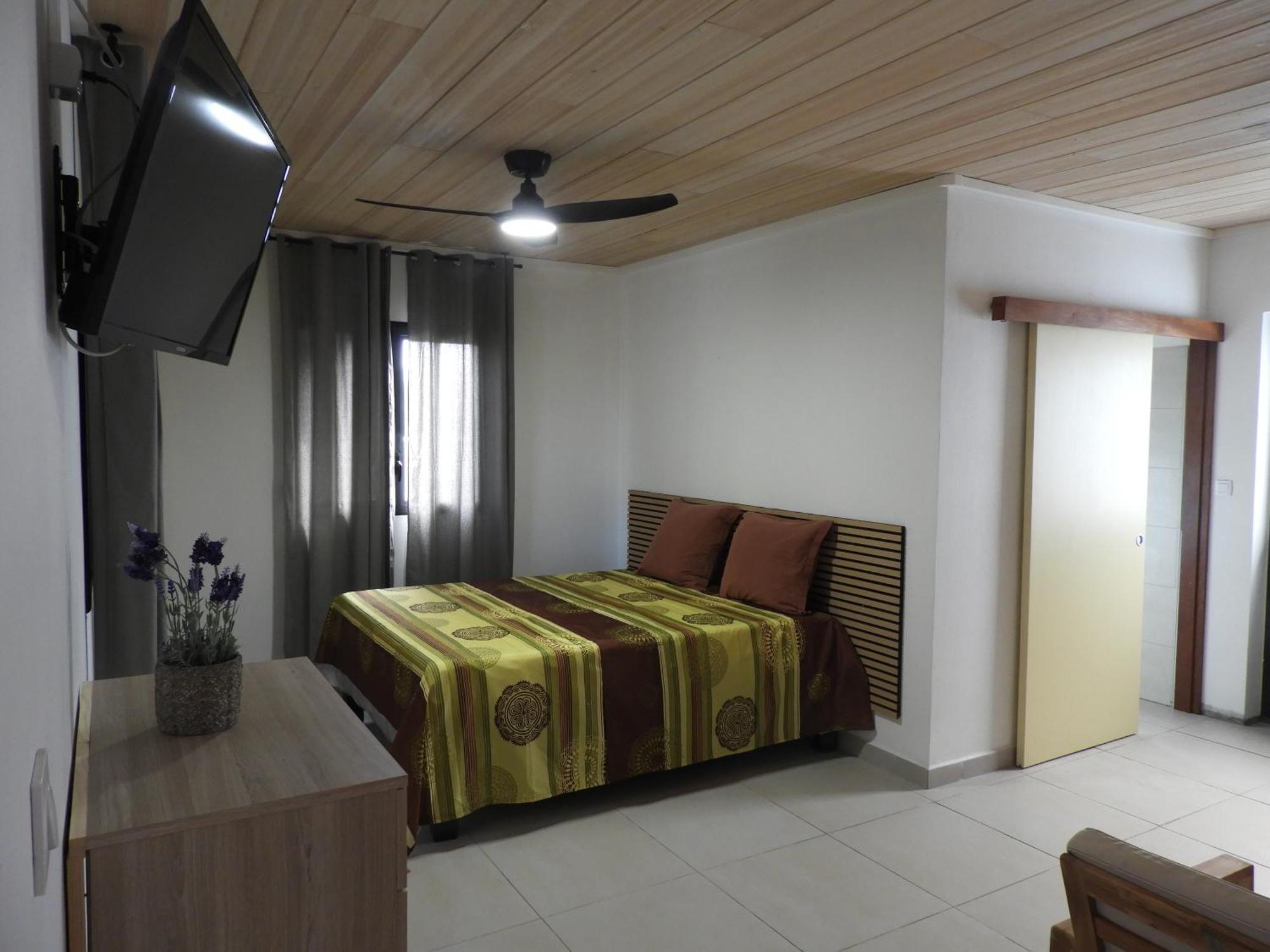 Les Metisses Apartment Saint Pierre Luaran gambar