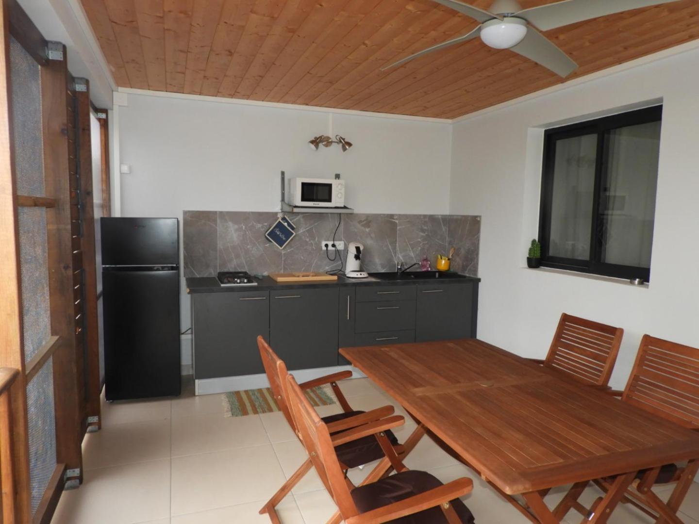 Les Metisses Apartment Saint Pierre Luaran gambar